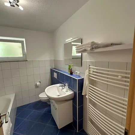 Sonnenlage - Nahe Pforzheim-karlsruhe - 7 Minuten Zur A8 Appartement *